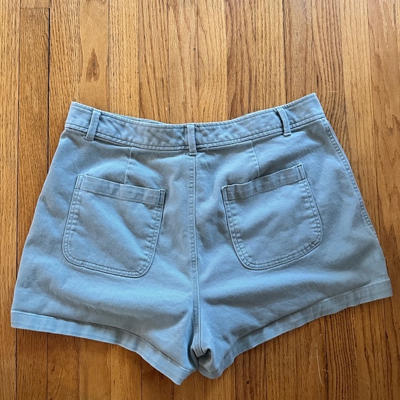 GAP Sage Utility Shorts, Button-Fly High-Rise, Size 16 - Picture 6 of 6